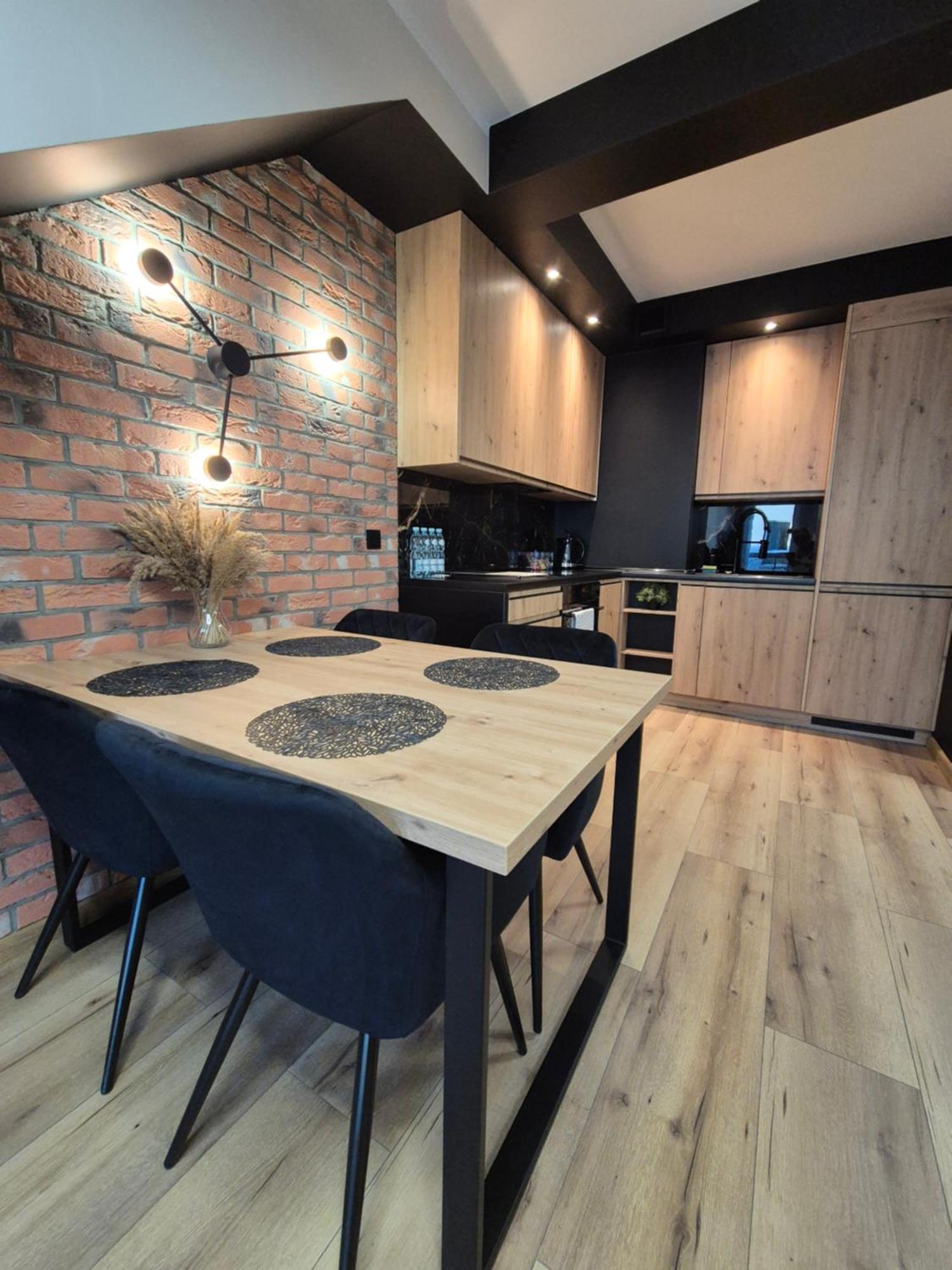 Asti Apartamenty Centrum Stargard Stargard Szczecinski ภายนอก รูปภาพ