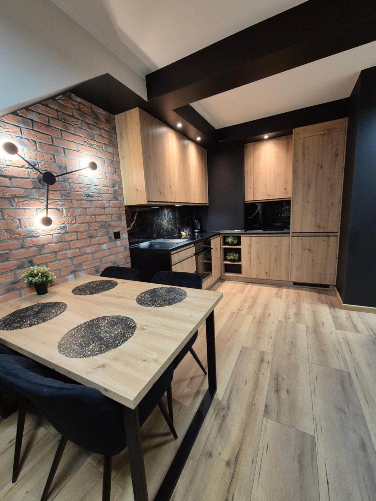Asti Apartamenty Centrum Stargard Stargard Szczecinski ภายนอก รูปภาพ
